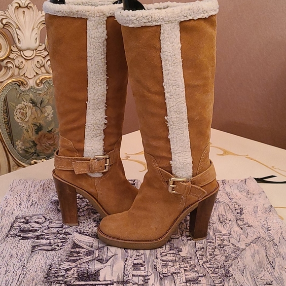 Michael Kors winter boots - Picture 5 of 9